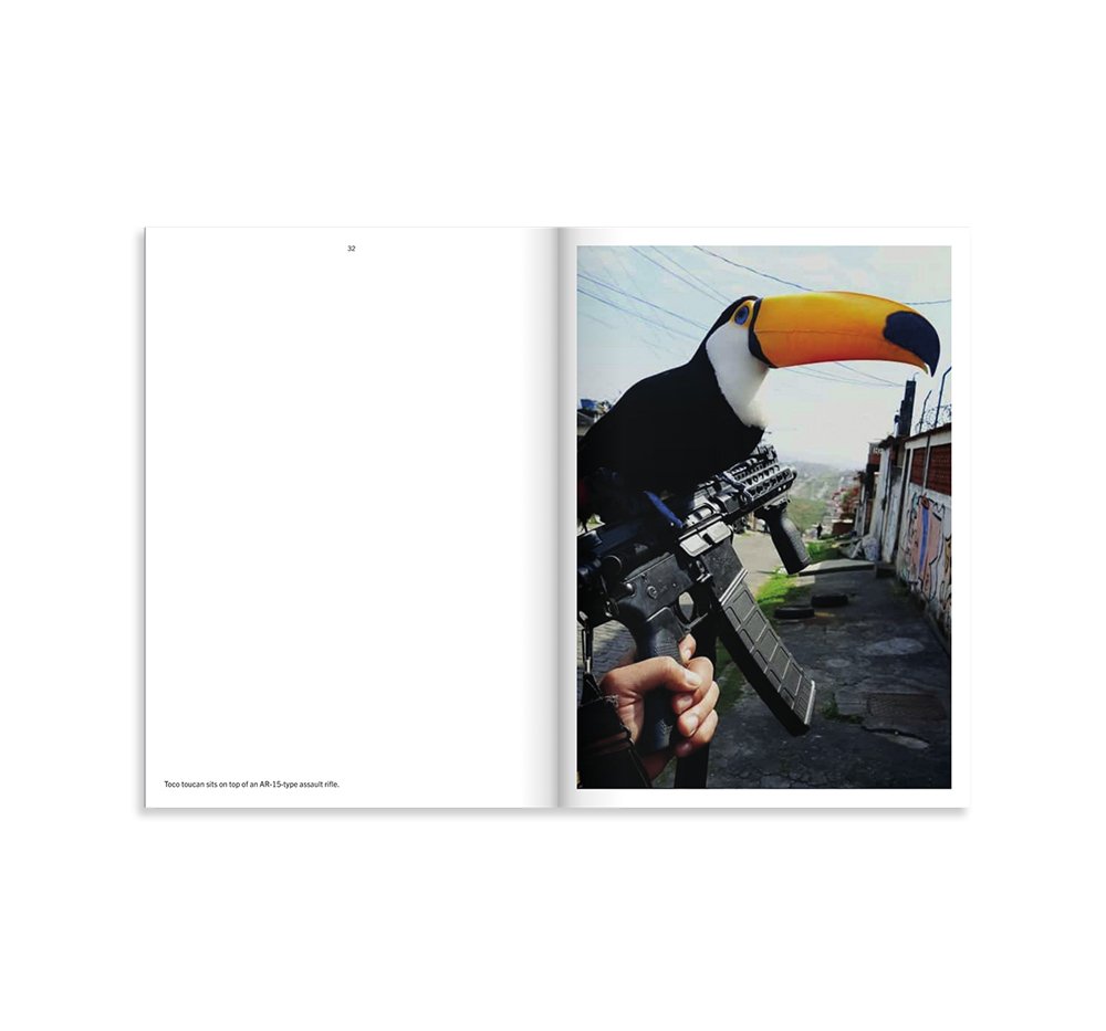 favela narco pets 3 洋書 写真集 ドキュメンタリー FAVELA NARCO PETS